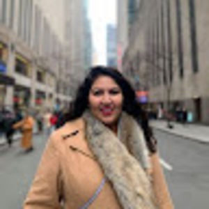 Meet your Posher, Laura